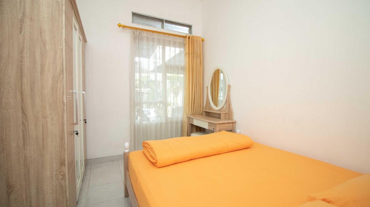 Villa El Nino 5 Bedroom Dengan Rooftop Mountain View Batu  Exterior photo